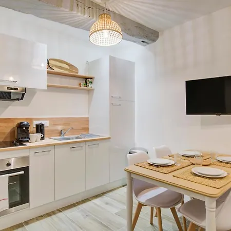 Le Langeais Cocoon In The Heart Of Les Halles Apartment *